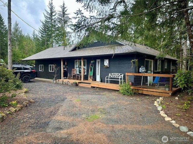House for sale in Lilliwaup, Washington