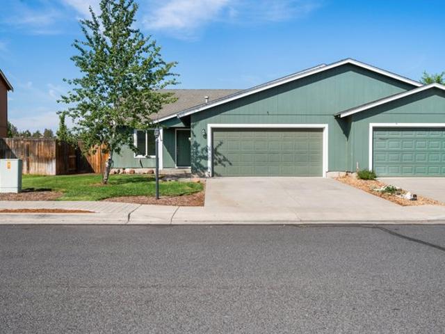 Townhouse for sale in Oregonia