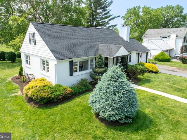 House for sale in Honey Brook