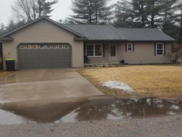 House for sale in Saint Helen, Michigan