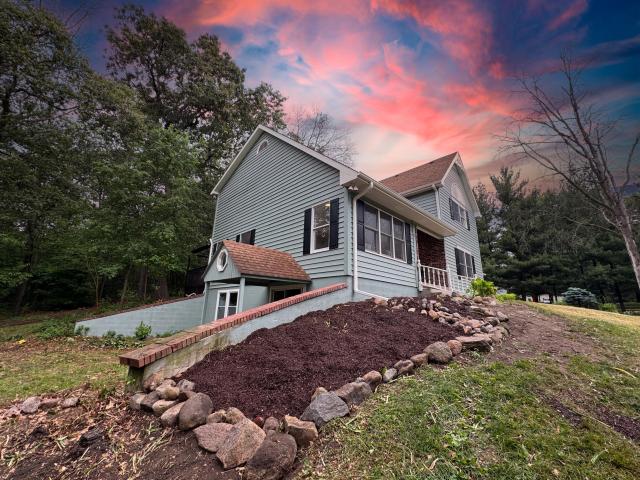 House for sale in Demotte, Indiana