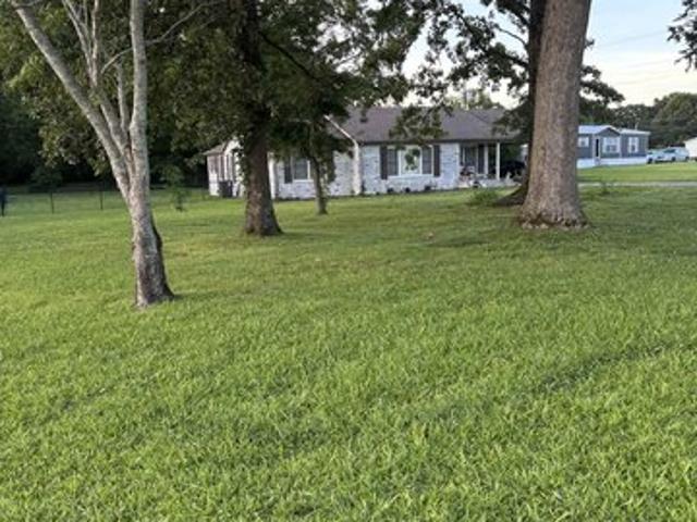 House for sale in Lexington, Alabama