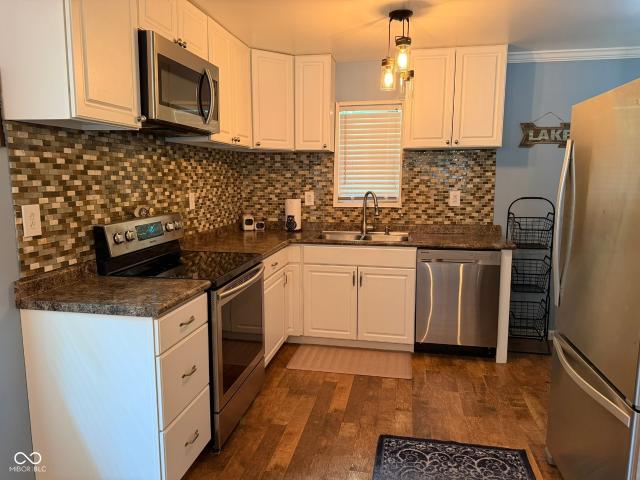 House for sale in Bloomingdale, Indiana