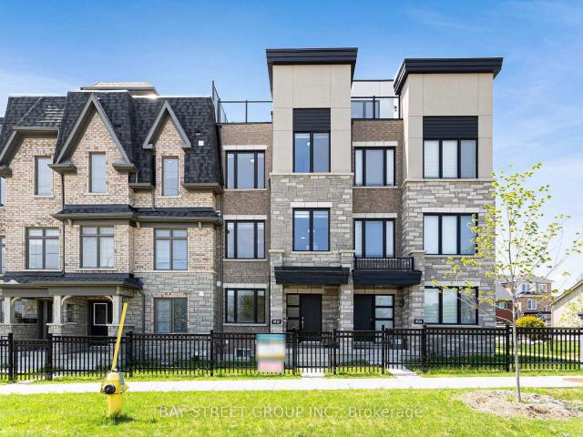 Townhouse for sale in Woburn, Ontario