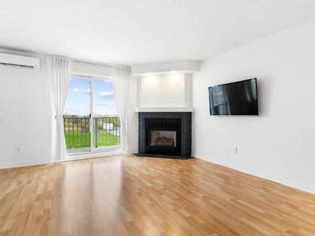 Apartment for rent in Brossard, Quebec
