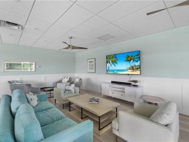 Property for rent in Vanderbilt Beach, Florida