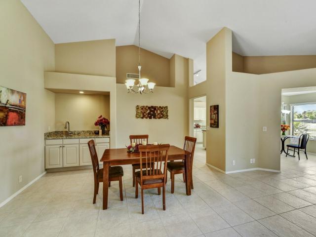 House for sale in Peoria, Westbrook Village