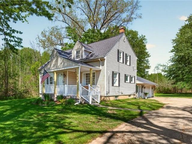 House for sale in Bowmansville, New York