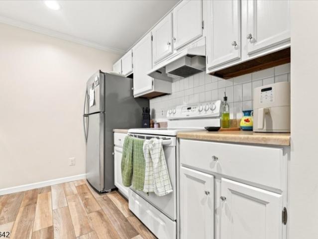 Property for rent in Glen Ridge, New Jersey