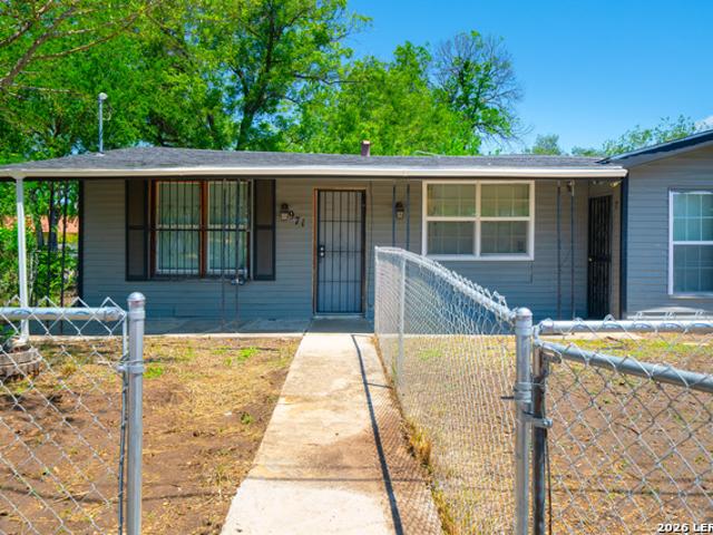 House for sale in San Antonio, Bexar County