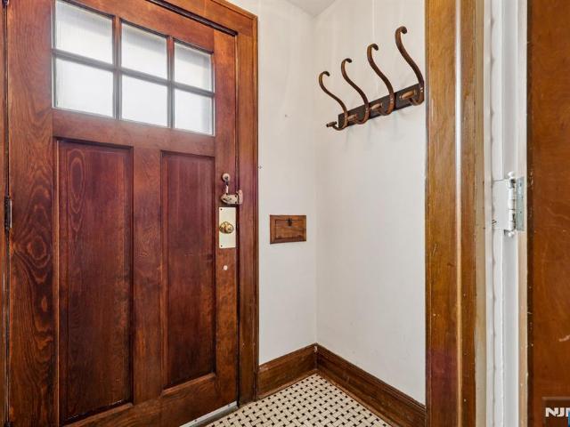 Property for sale in Teaneck, New Jersey