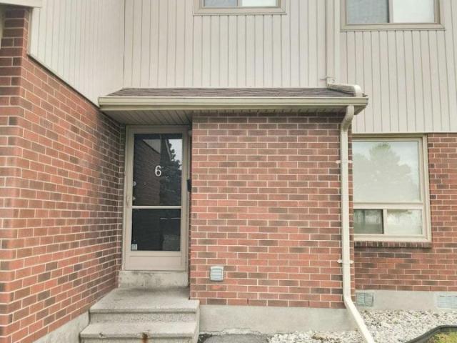 Townhouse for rent in Mulhurst Bay, Ontario