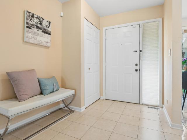 Condo for sale in Buffalo Grove, Illinois