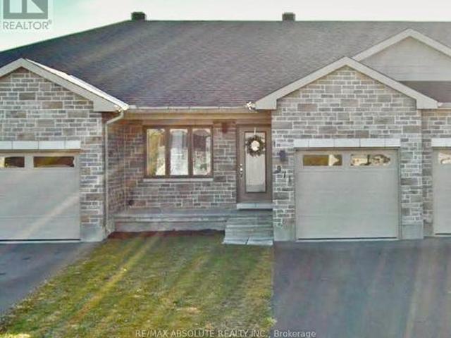 House for sale in Mississippi Mills, Ontario