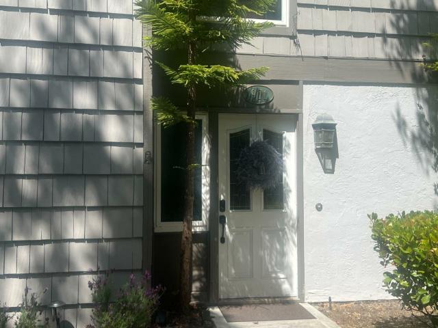 Townhouse for sale in Foster City