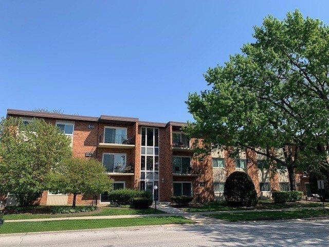 Condo for sale in Oak Lawn, Illinois