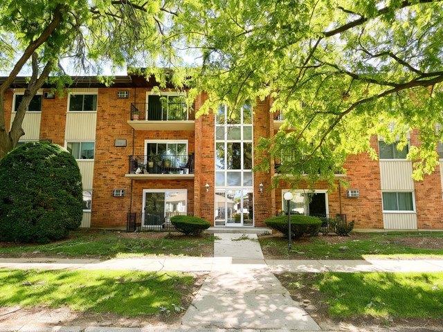 Condo for sale in Oak Lawn, Illinois