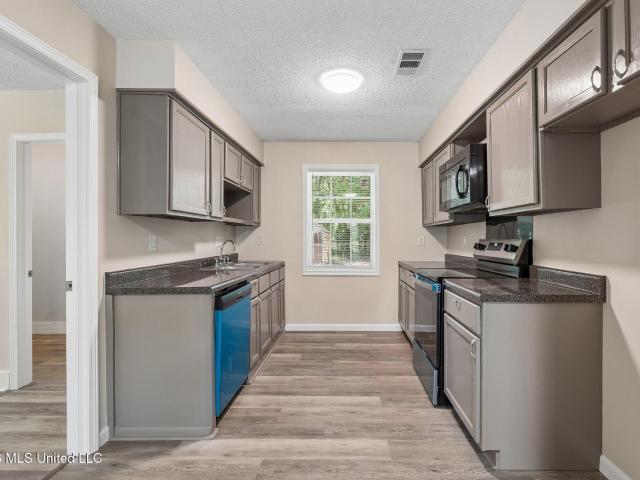 House for sale in Moss Point, Jackson County