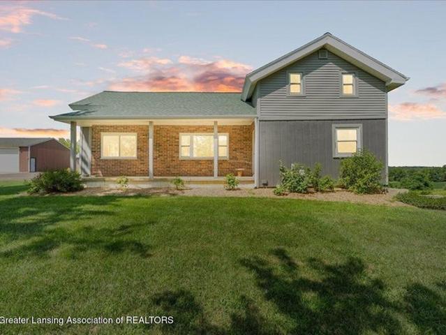House for sale in Laingsburg, Michigan