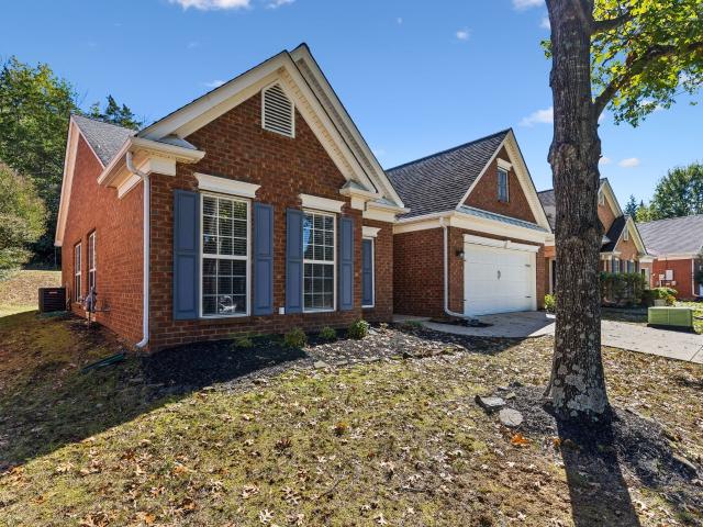 House for sale in Chestnut Springs, Brentwood