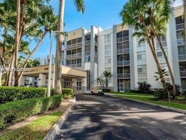 Condo for sale in Doral, Florida
