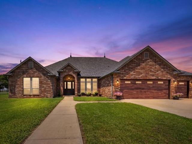 Farm for sale in Chouteau, Oklahoma