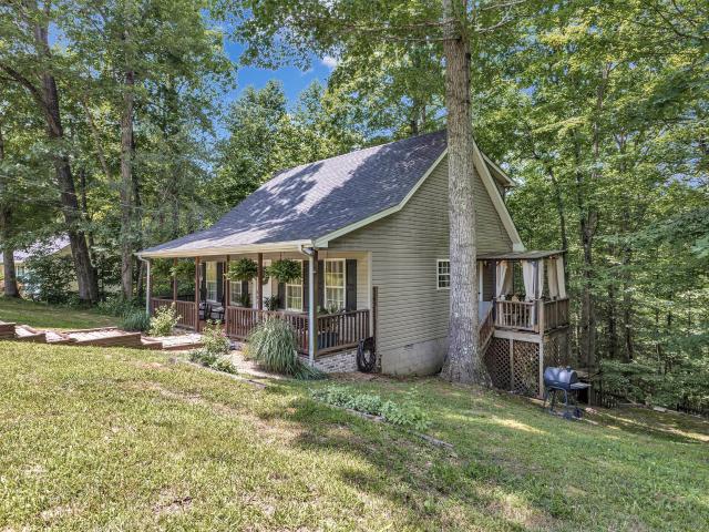 House for sale in White Bluff