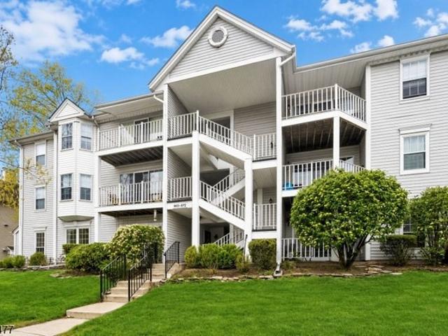 Condo for sale in Mahwah, New Jersey