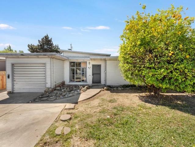 House for sale in San Mateo, San Mateo County