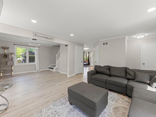 House for sale in Aurora, Kane County