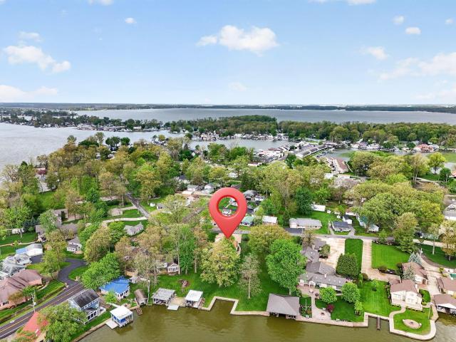House for sale in Huntsville, Ohio