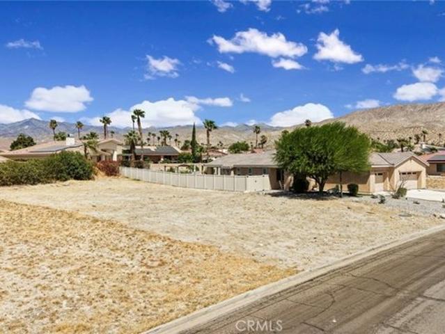 Land for sale in Desert Hot Springs, California