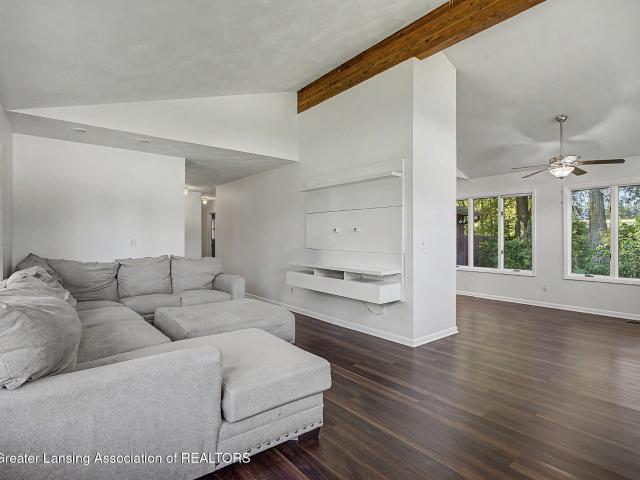 House for sale in Grand Ledge, Clinton County