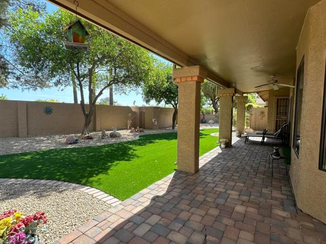 House for sale in Peoria, Westbrook Village
