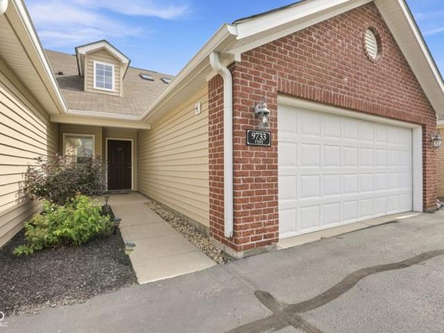 Condo for sale in Fishers, Hamilton County