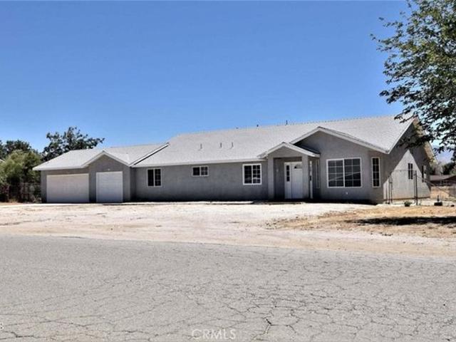 House for sale in Littlerock, California