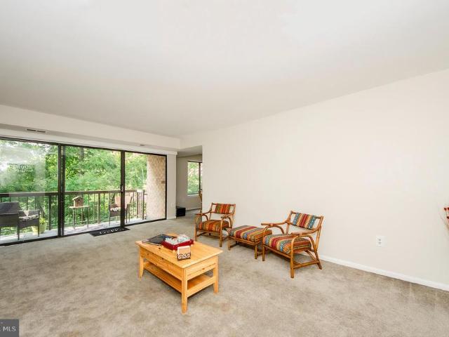 Condo for sale in Virginia