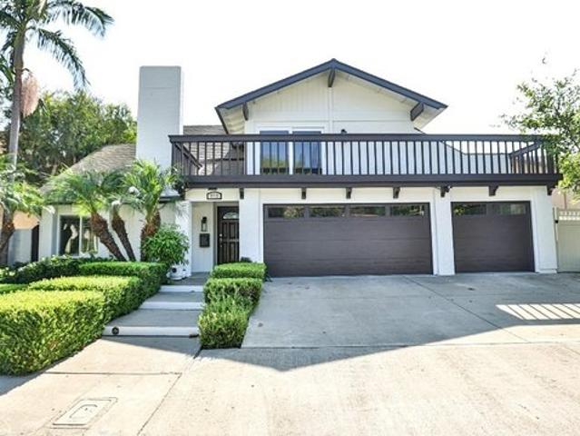 House for sale in Costa Mesa, California