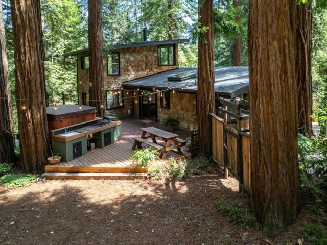 House for sale in Brookdale, California