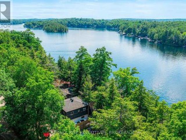House for sale in Ontario