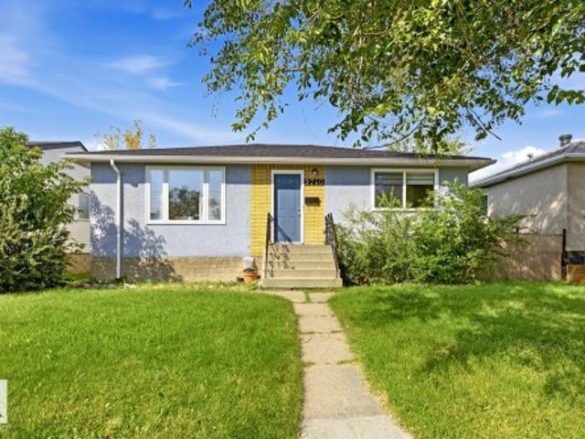House for sale in Wedgewood, Alberta