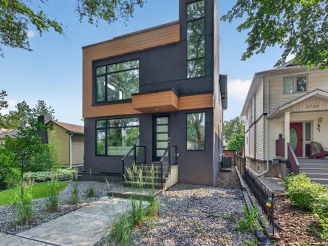 House for sale in Wedgewood, Alberta