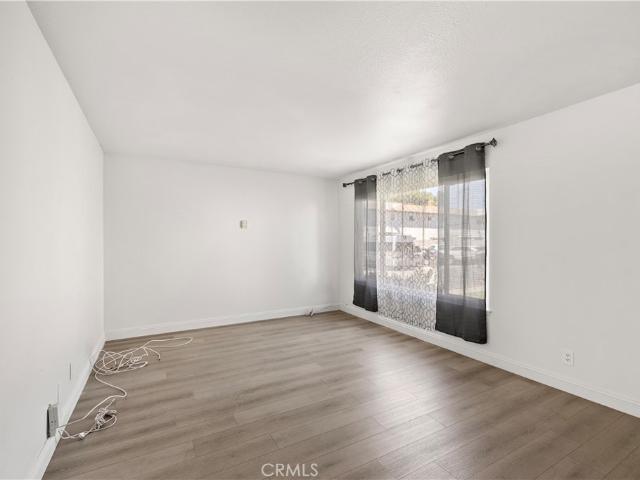 Townhouse for sale in Huntington Beach, Orange County