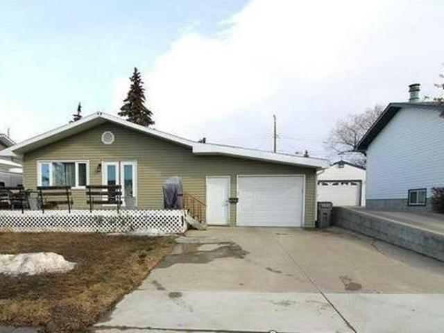 House for sale in Grande Prairie, Alberta