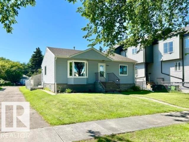 House for sale in Wedgewood, Alberta