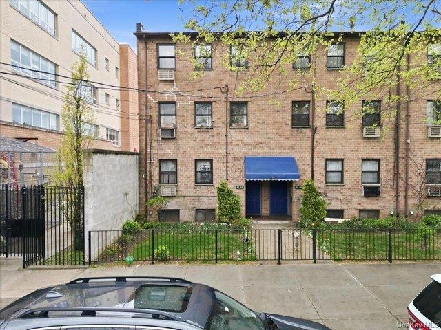 Condo for sale in Queens, Arverne