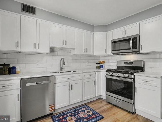 Townhouse for sale in Palmyra, Lebanon County