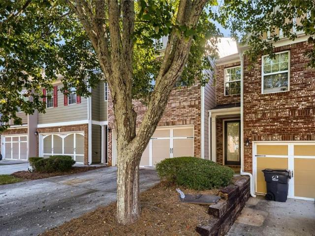 Property for rent in Old Peachtree Townhomes, Lawrenceville