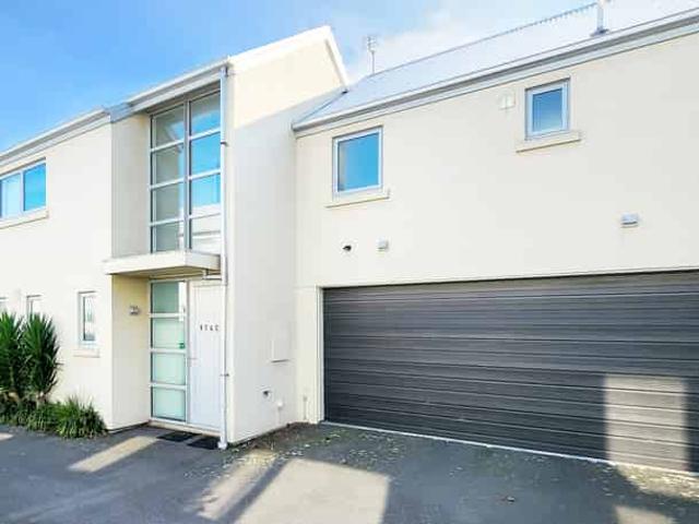 House for rent in Heathcote, Canterbury