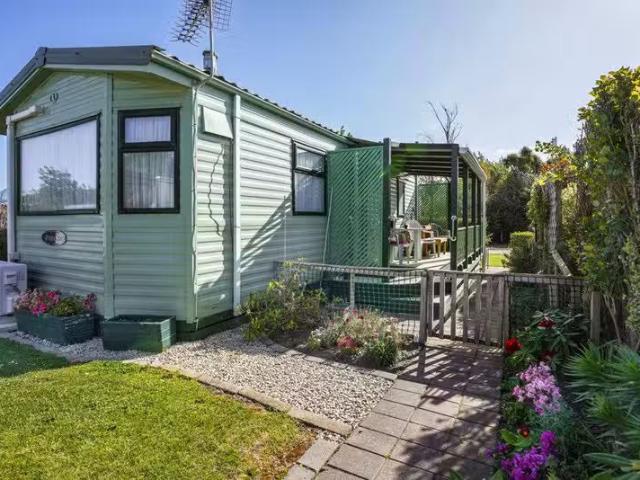 House for sale in Canterbury